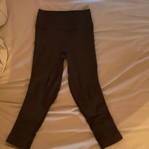 Black Lululemon leggings